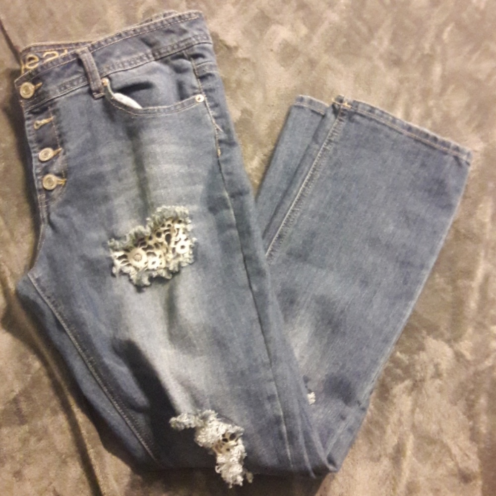 Ripped Jeans